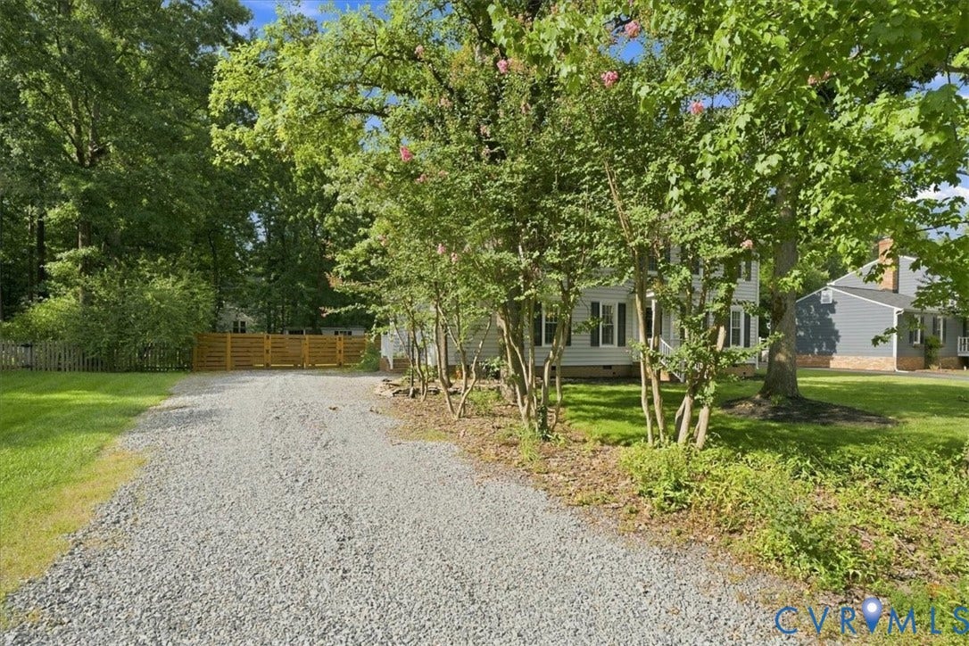 10204 Steuben Drive, Henrico, VA 23060 10204 Steuben Drive, Henrico, VA 23060