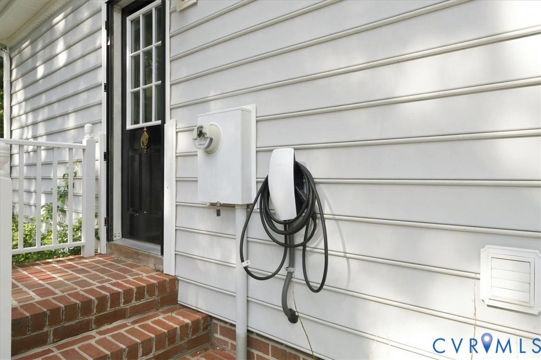 10204 Steuben Drive, Henrico, VA 23060 10204 Steuben Drive, Henrico, VA 23060