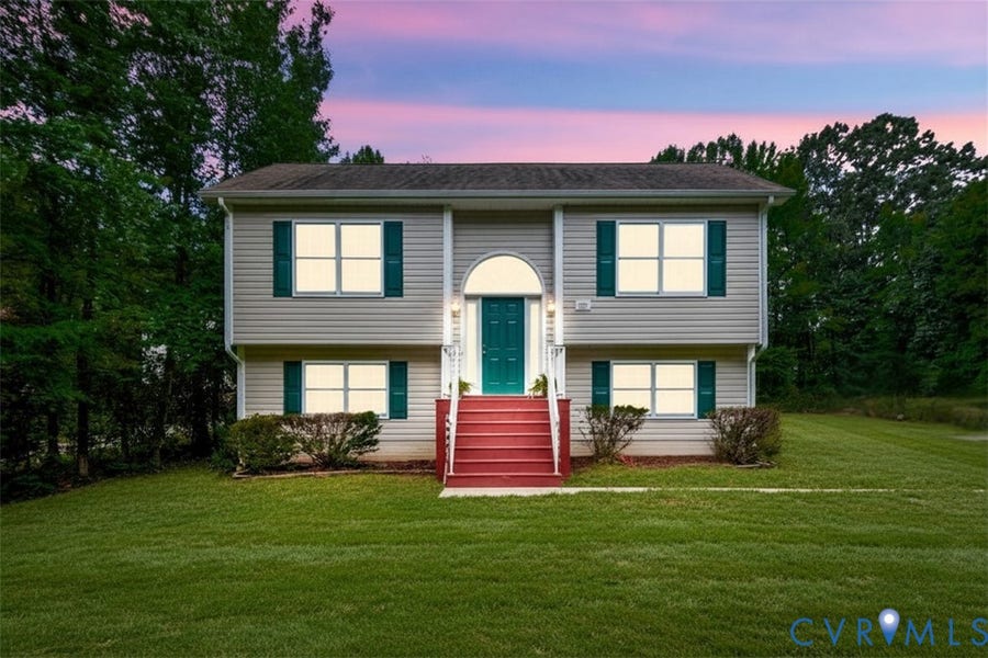 Property photo for 737 Glen Cove Drive, Ruther Glen, VA