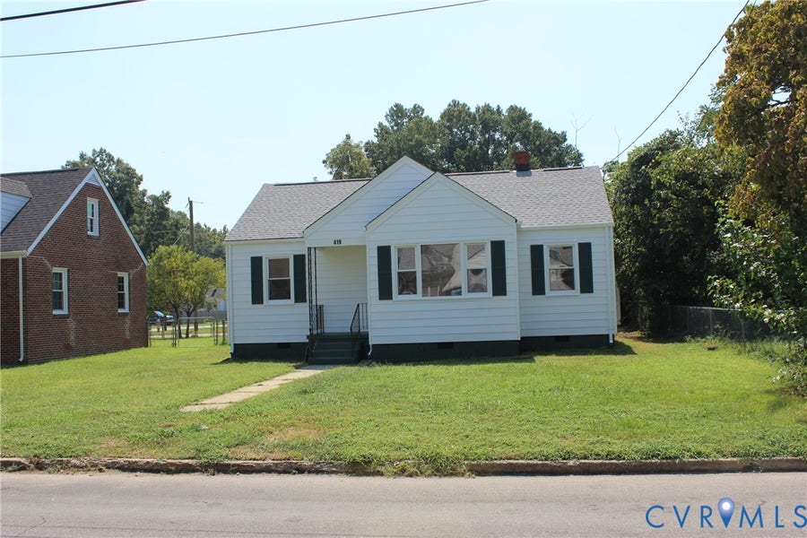 Property photo for 419 Moorman Avenue, Colonial Heights, VA
