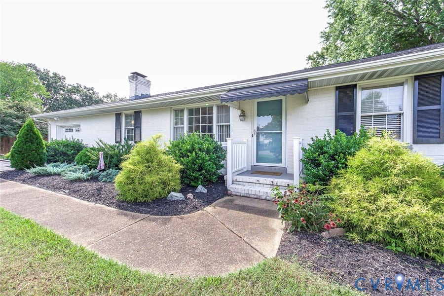 Property photo for 7235 Croftwood Drive, Mechanicsville, VA