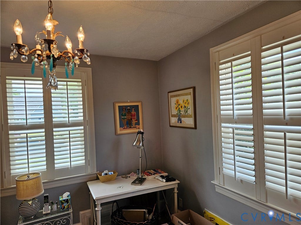 6717 Linbrook Drive, Henrico, VA 23228 6717 Linbrook Drive, Henrico, VA 23228