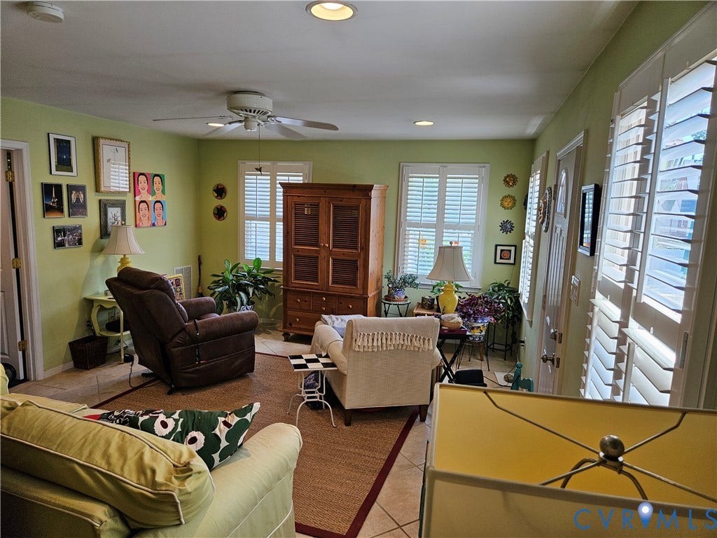 6717 Linbrook Drive, Henrico, VA 23228 6717 Linbrook Drive, Henrico, VA 23228