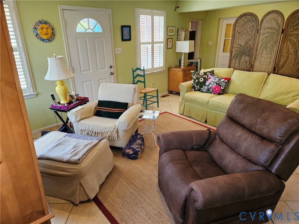 6717 Linbrook Drive, Henrico, VA 23228 6717 Linbrook Drive, Henrico, VA 23228