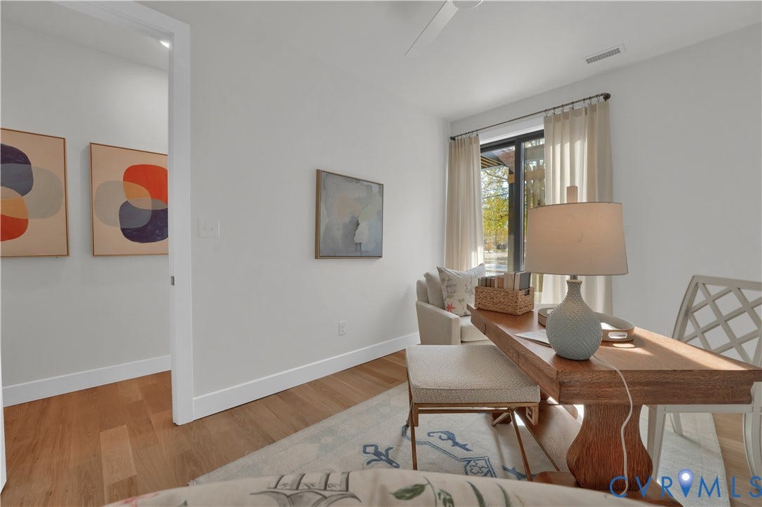 4506 1/2 Grove Avenue, Munford On Grove, Richmond, VA 23221 Office