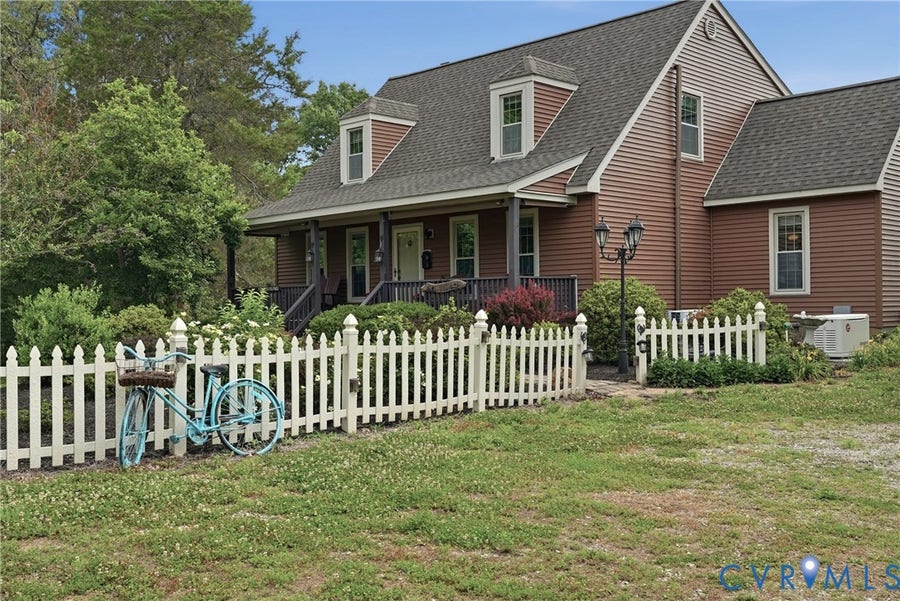 Property photo for 51 Farmfolly Lane, Cumberland, VA