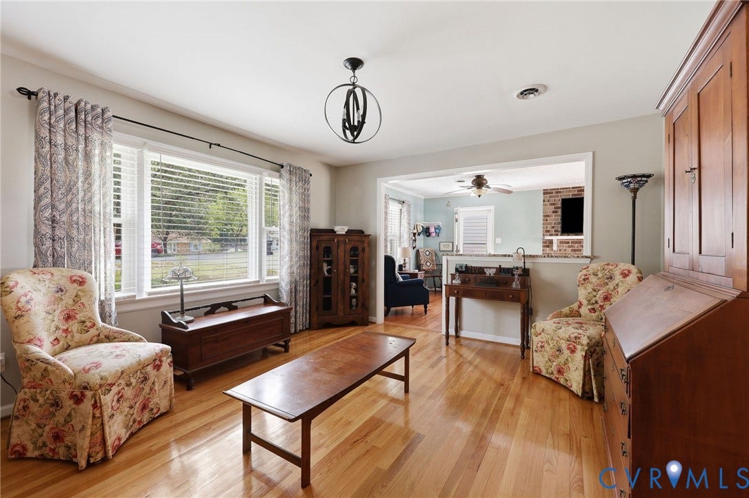 3300 Woodsong Drive, Midlothian, VA 23112 3300 Woodsong Drive, Midlothian, VA 23112