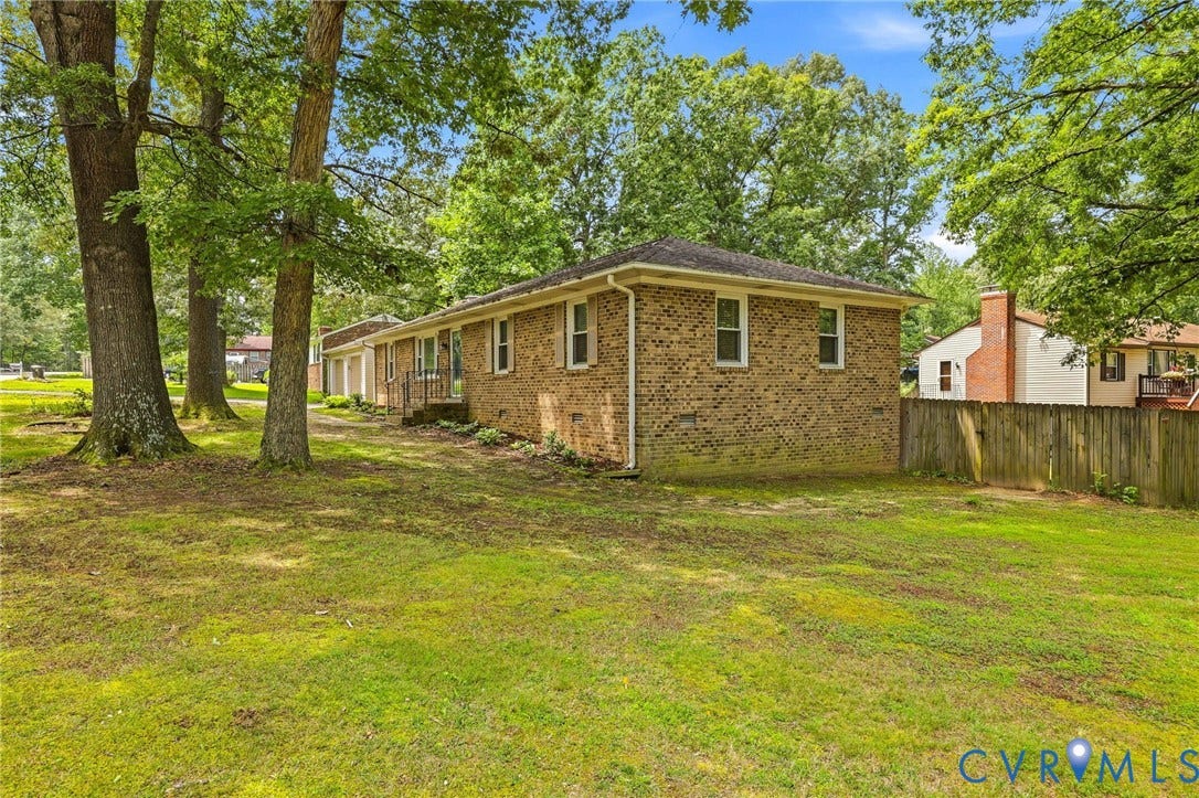 3300 Woodsong Drive, Midlothian, VA 23112 3300 Woodsong Drive, Midlothian, VA 23112