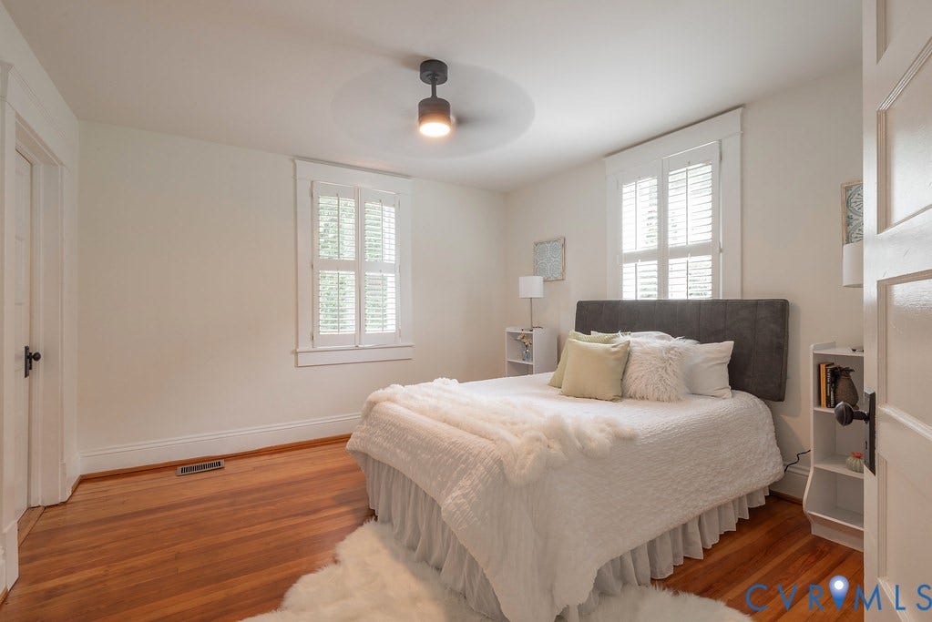 4808 River Road W Road, Goochland, VA 23063 Hardwood flooring complementing white walls