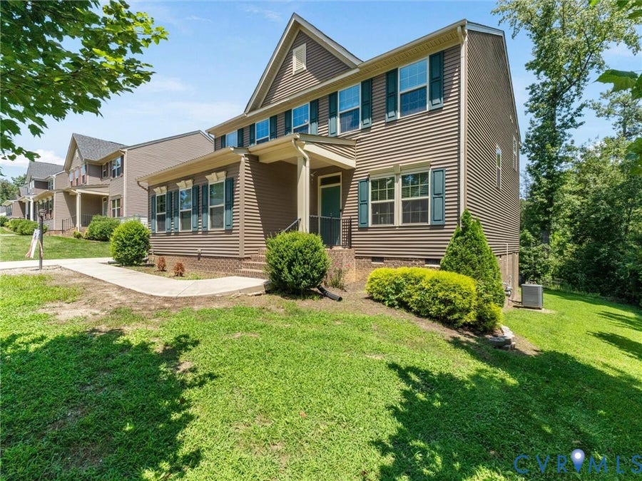 Property photo for 10419 Centralia Station Road, Chester, VA