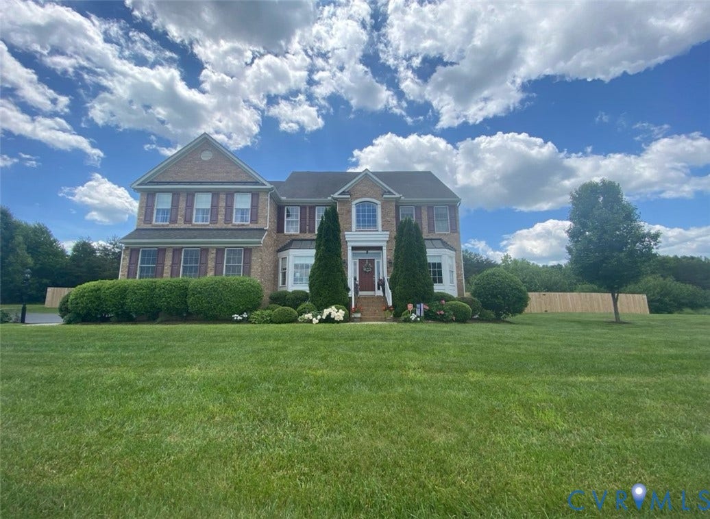 3267 Bayberry Lane, Goochland, VA 23063 Brick facade colonial-style residence with a prominent bay window