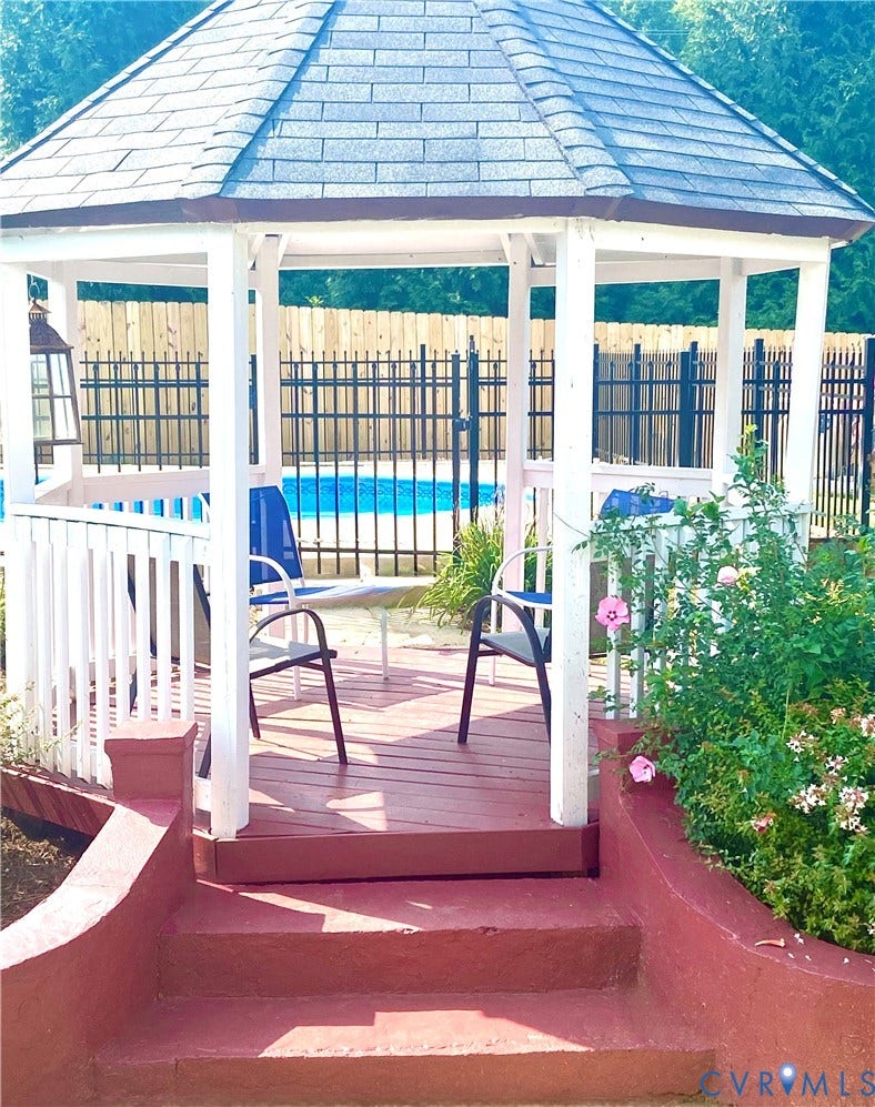 3267 Bayberry Lane, Goochland, VA 23063 Spacious gazebo with a shingled roof, white balusters, and a wooden deck