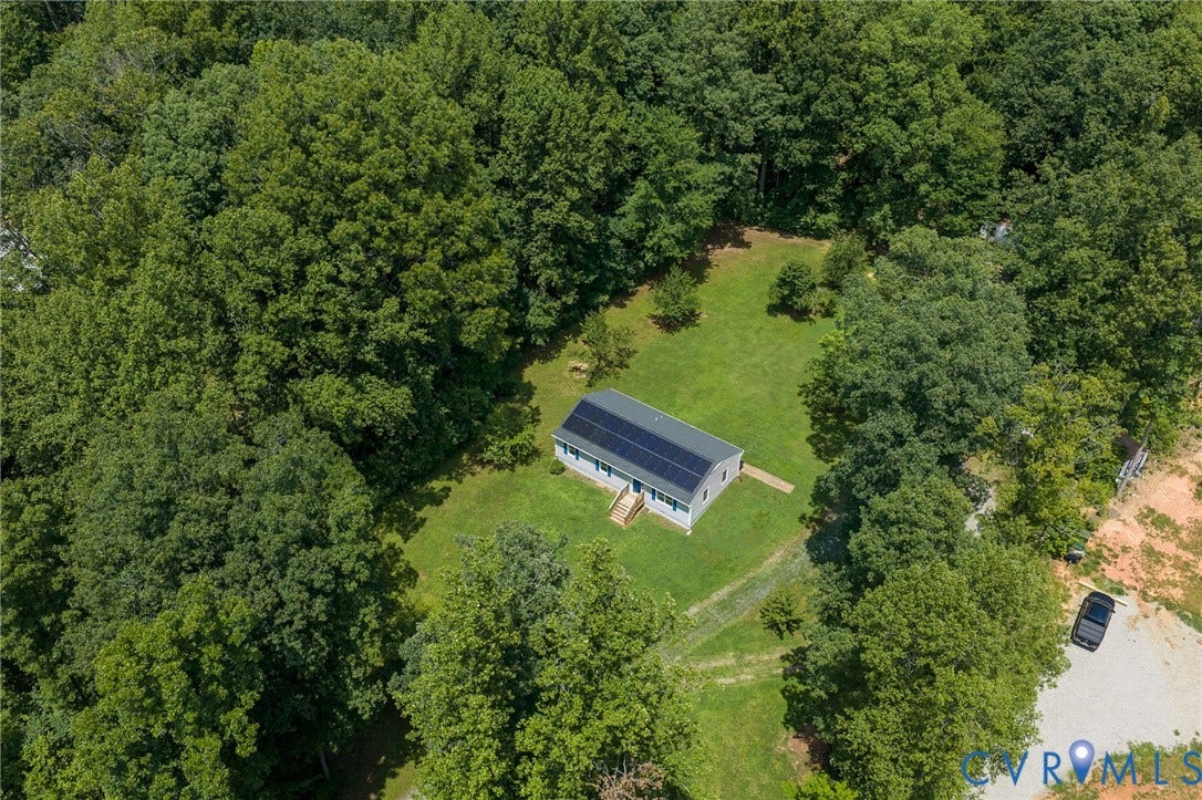 5290 Long Lane, Louisa, VA 23093 5290 Long Lane, Louisa, VA 23093