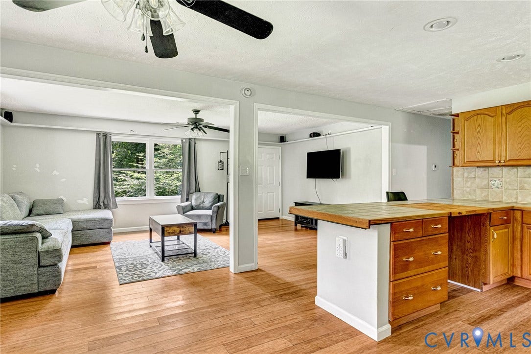 5290 Long Lane, Louisa, VA 23093 5290 Long Lane, Louisa, VA 23093