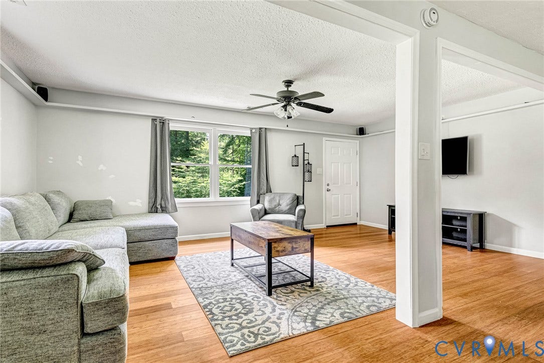 5290 Long Lane, Louisa, VA 23093 5290 Long Lane, Louisa, VA 23093