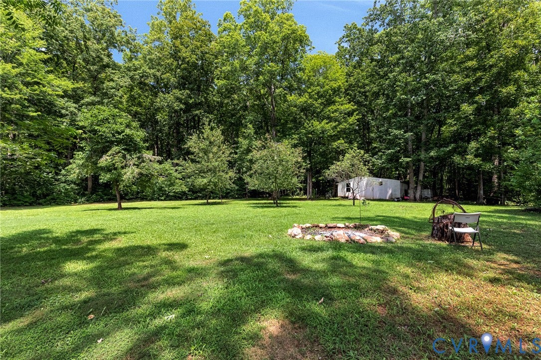 5290 Long Lane, Louisa, VA 23093 5290 Long Lane, Louisa, VA 23093