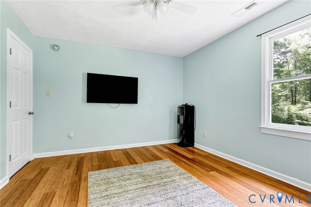 5290 Long Lane, Louisa, VA 23093 5290 Long Lane, Louisa, VA 23093