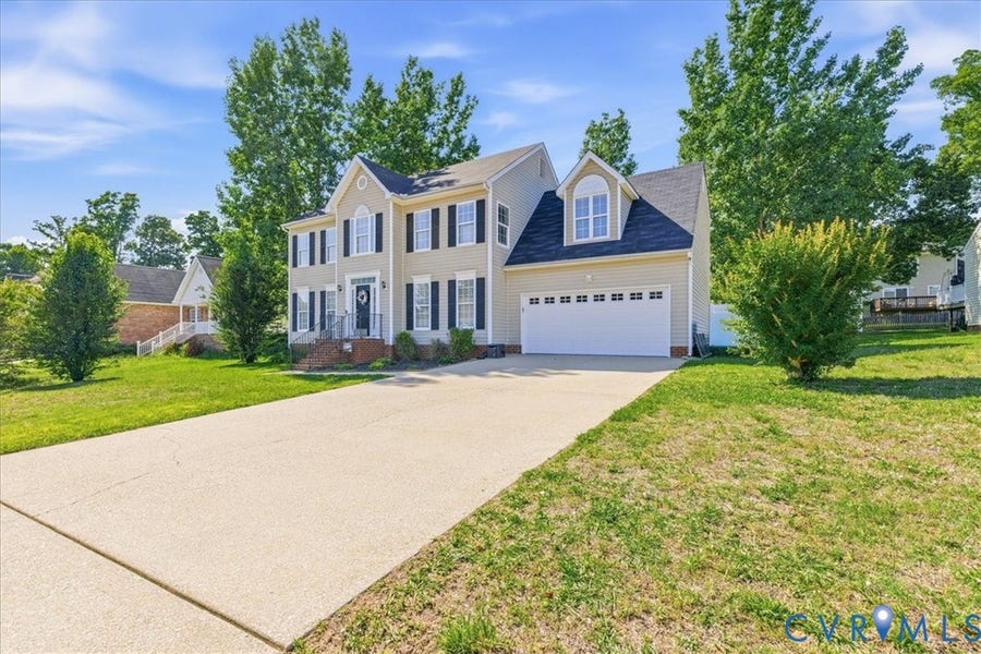 Property photo for 3136 Poplar View Pl, Chester, VA