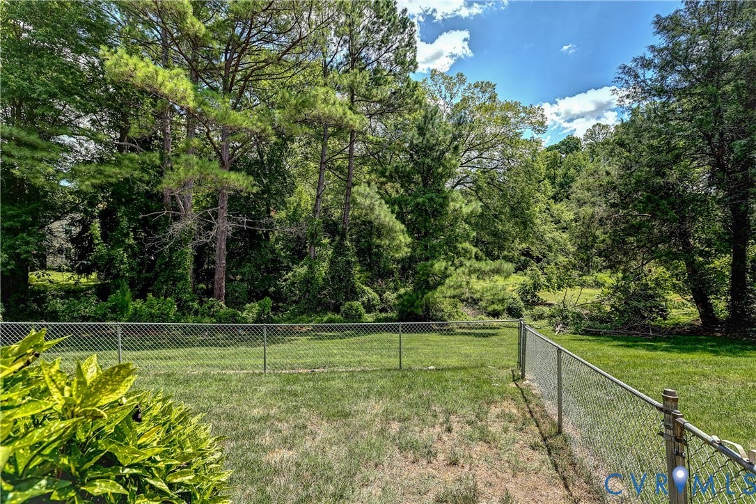 1533 Monmouth Drive, Henrico, VA 23238 1533 Monmouth Drive, Henrico, VA 23238