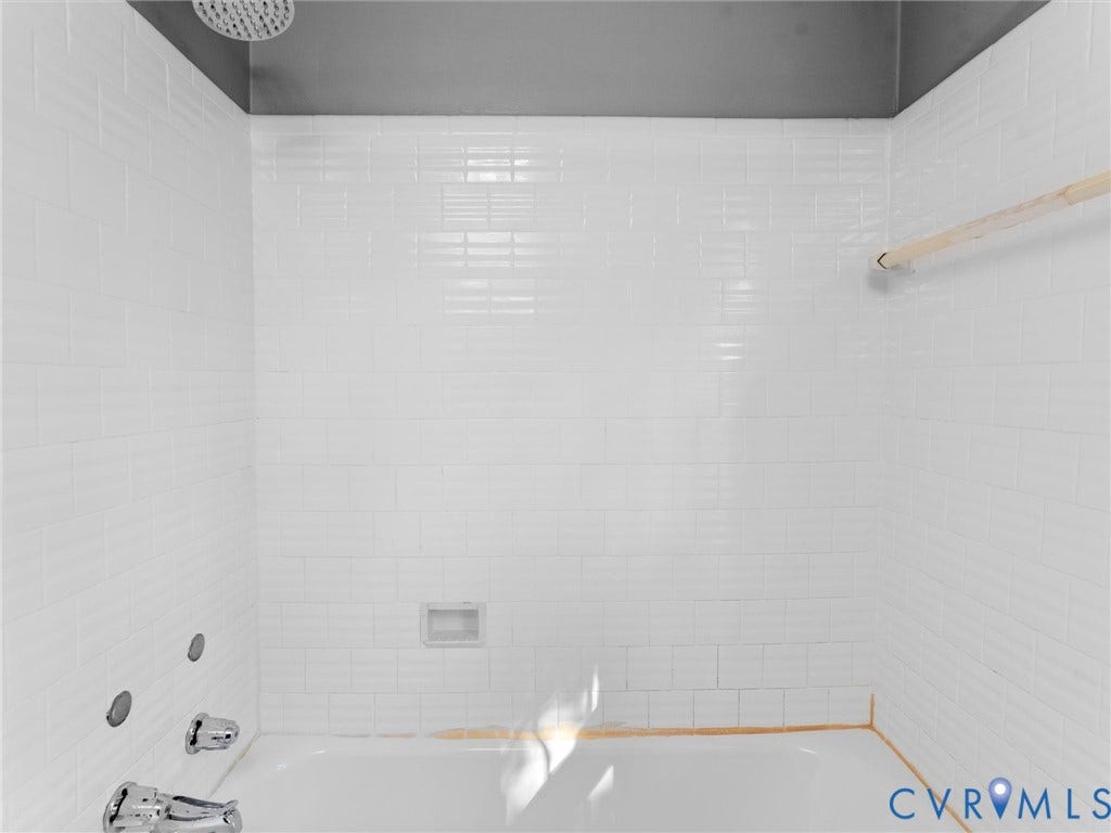 4803 Park Avenue, Willow Lawn, Richmond, VA 23226