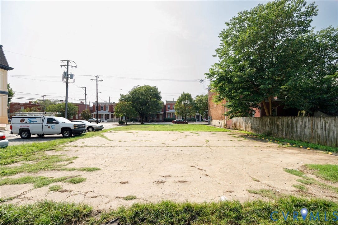 526 N 1st Street, Jackson Ward, Richmond, VA 23219 Parking area in the back