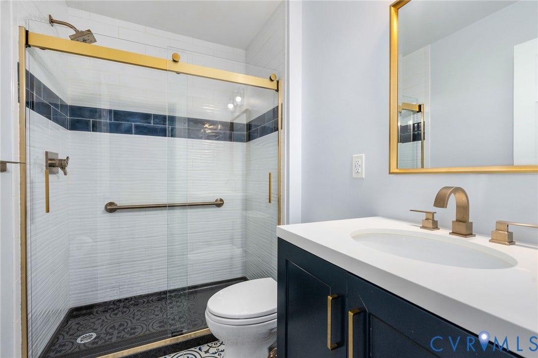 5806 Park Creste Drive, Glen Allen, VA 23059 Bathroom