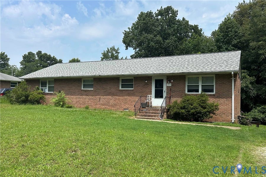 Property photo for 2826 Libwood Avenue, North Chesterfield, VA
