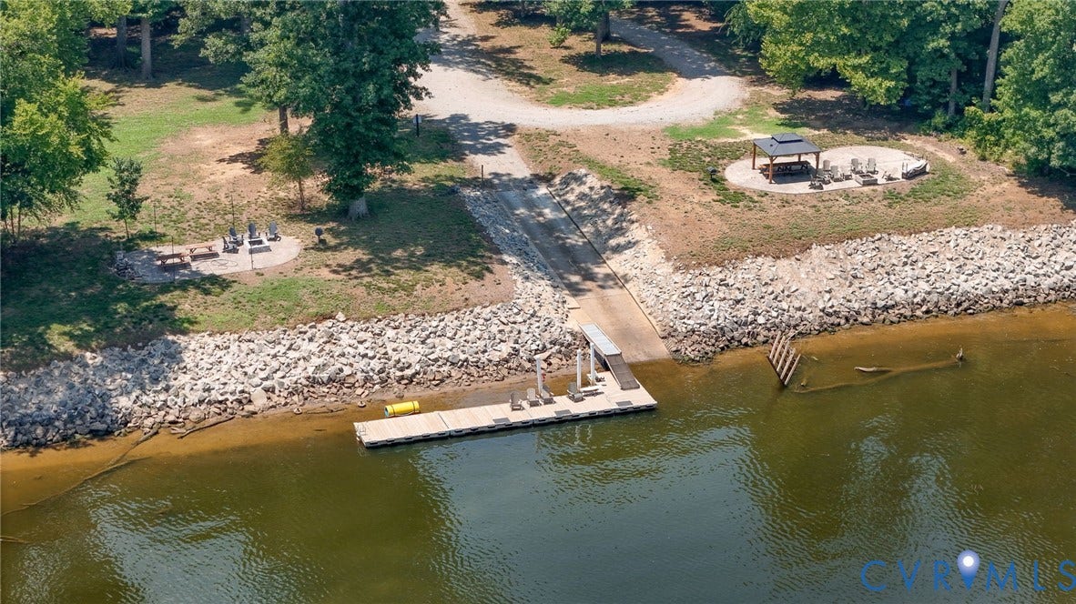 3649 Stone Harbor Drive, Midlothian, VA 23113 3649 Stone Harbor Drive, Midlothian, VA 23113