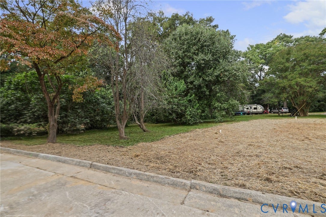 3000 OSBORNE Road, Chester, Chester, VA 23831