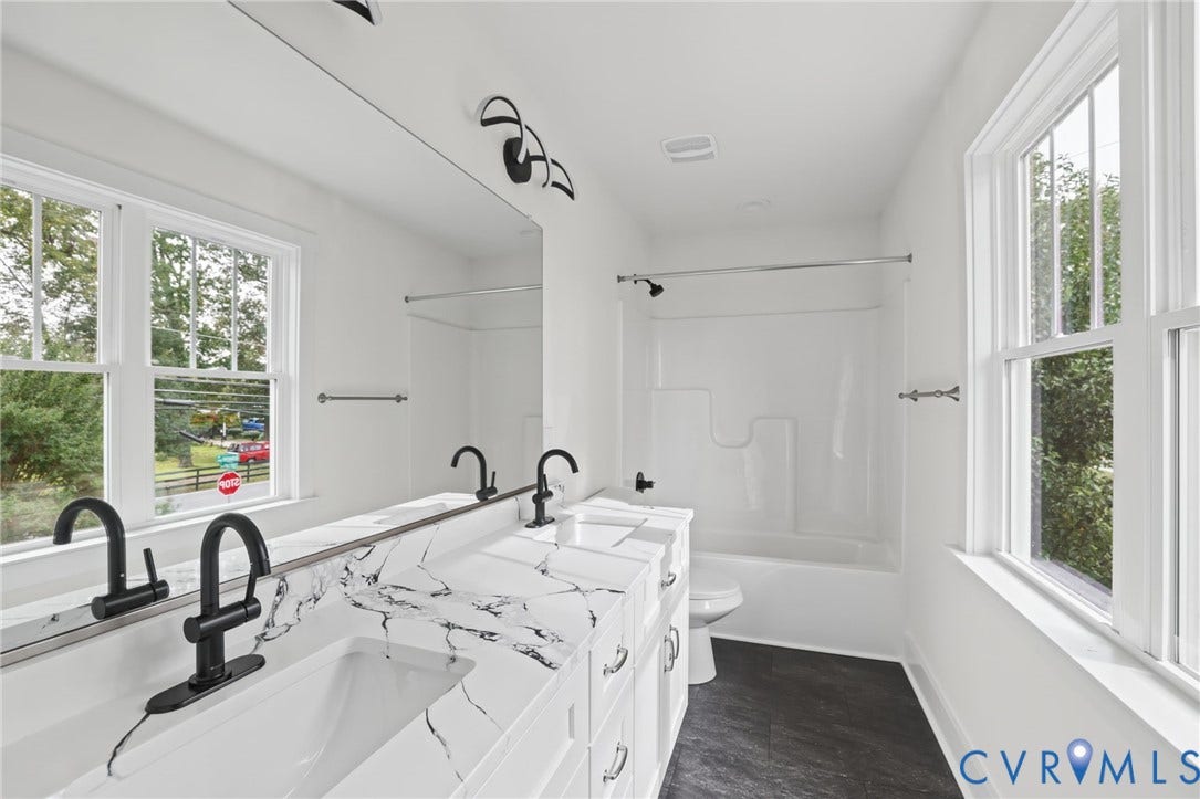 3000 OSBORNE Road, Chester, Chester, VA 23831