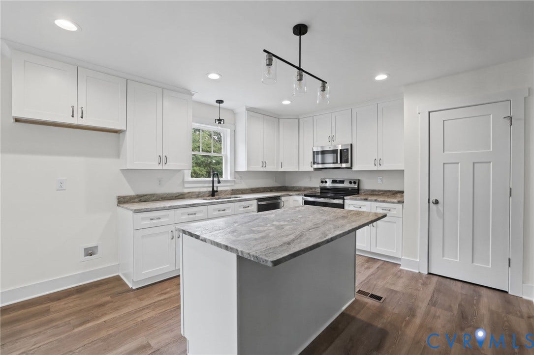 3000 OSBORNE Road, Chester, Chester, VA 23831