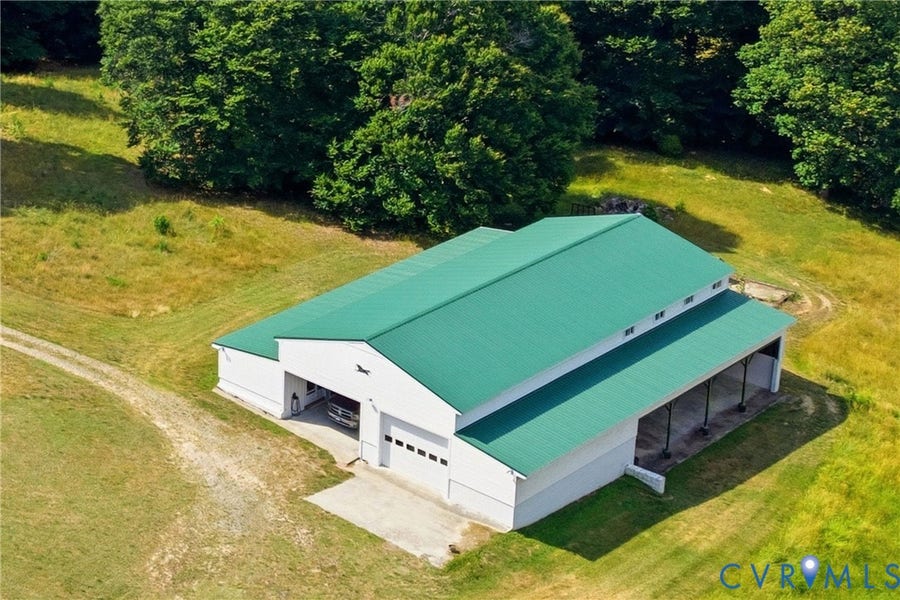 Property photo for 13274 W Patrick Henry Road, Doswell, VA