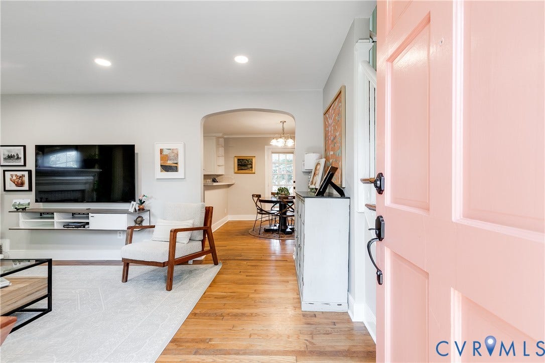 5204 Caledonia Road, Westover Hills, Richmond, VA 23225 Hardwood flooring throughout, recessed lighting, and an arched entryway