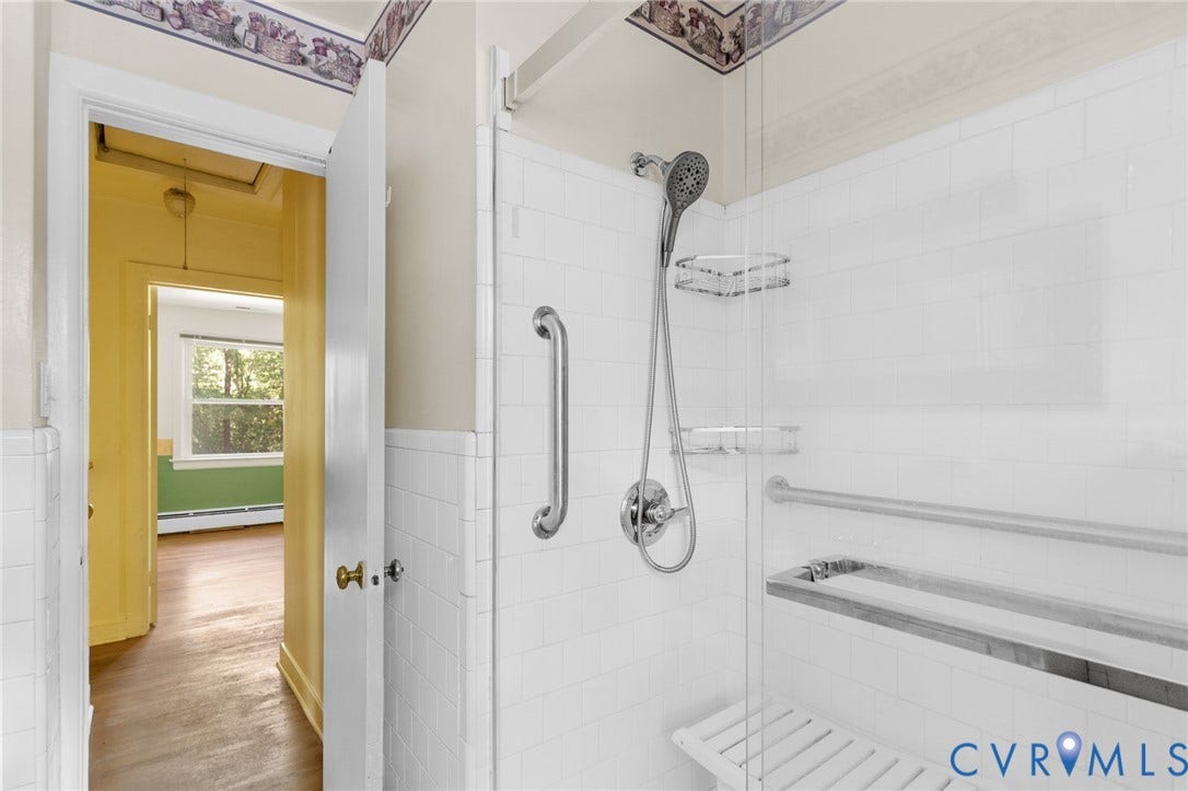 8111 Lake Shore Drive, North Chesterfield, VA 23235 8111 Lake Shore Drive, North Chesterfield, VA 23235