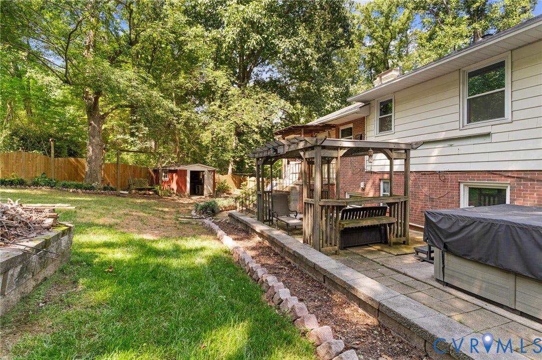 8111 Lake Shore Drive, North Chesterfield, VA 23235 8111 Lake Shore Drive, North Chesterfield, VA 23235
