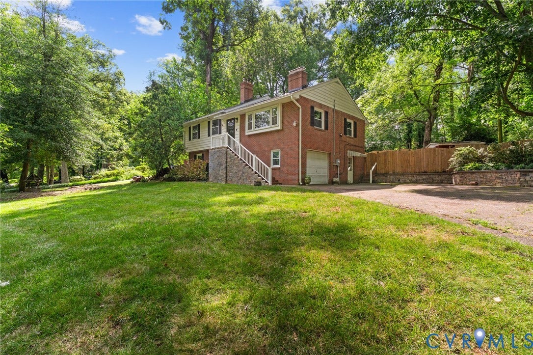 8111 Lake Shore Drive, North Chesterfield, VA 23235 8111 Lake Shore Drive, North Chesterfield, VA 23235