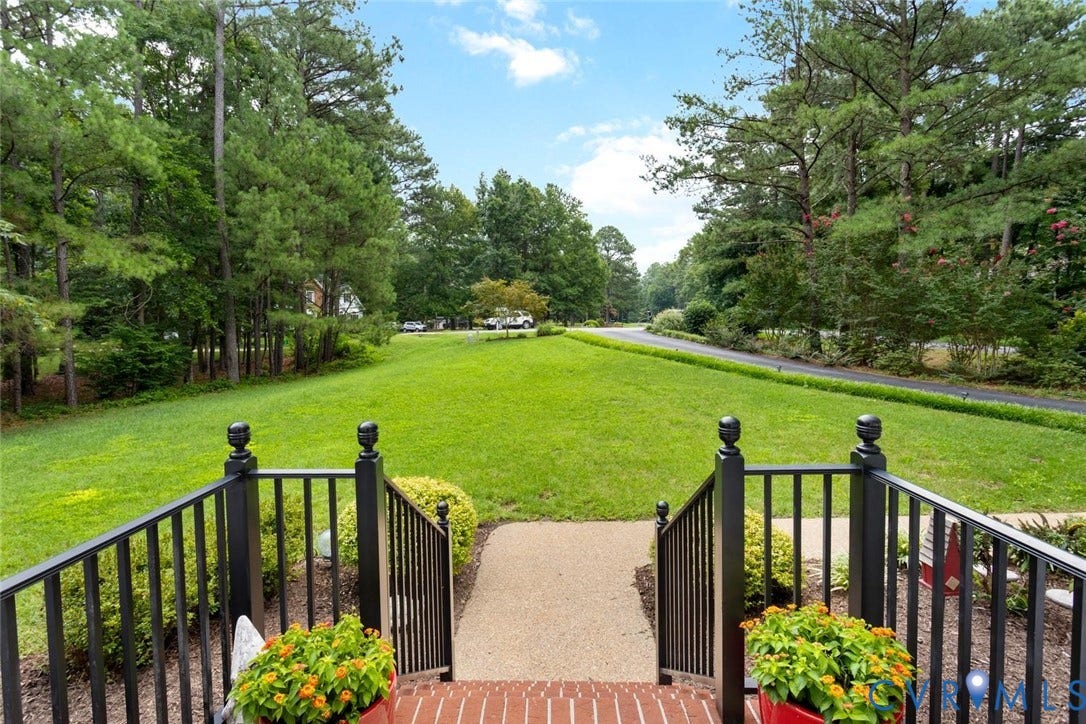 6001 Olde Hartley Place, Glen Allen, VA 23060 Expansive manicured lawn with mature trees, brick steps, and wrought iron railings