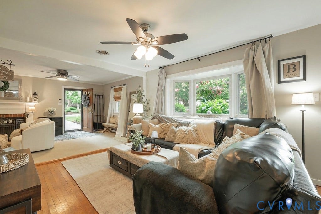 Opens to the Family room with ceiling fans.