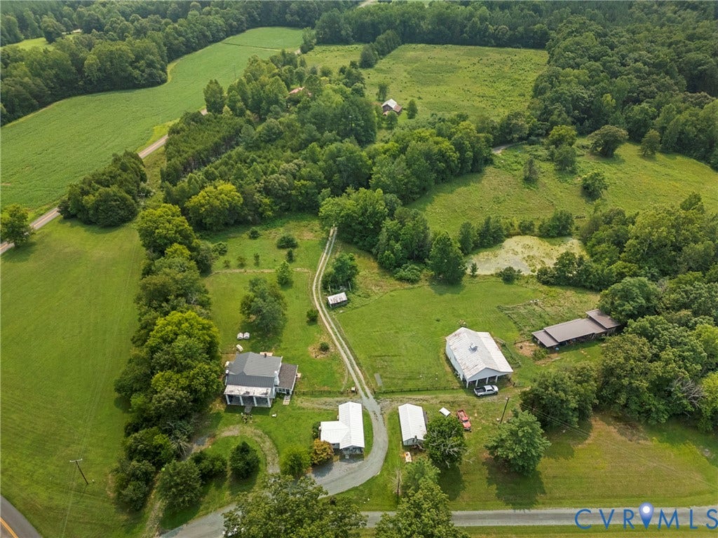 31 Lyles Church Lane, Palmyra, VA 22963 31 Lyles Church Lane, Palmyra, VA 22963