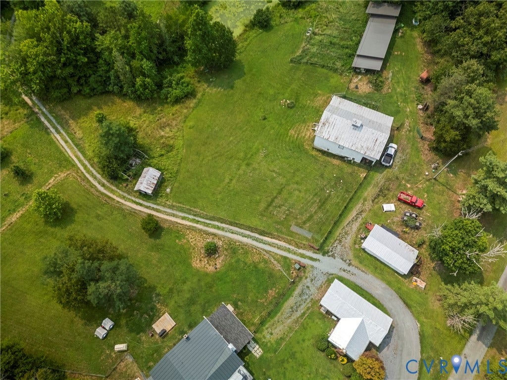 31 Lyles Church Lane, Palmyra, VA 22963 31 Lyles Church Lane, Palmyra, VA 22963