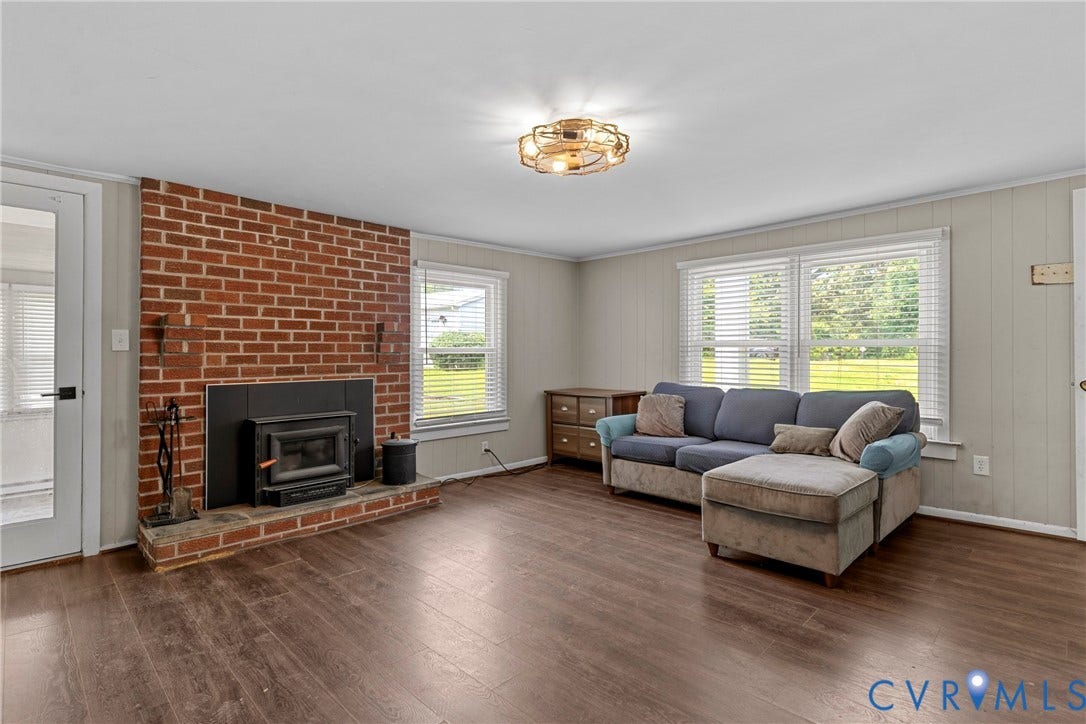 31 Lyles Church Lane, Palmyra, VA 22963 31 Lyles Church Lane, Palmyra, VA 22963