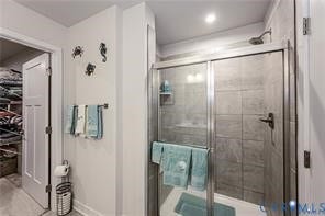 7225 Lyon Taylor Lane, The Groves At New Kent, New Kent, VA 23124 Glass-enclosed shower with tile surround and integrated shelving