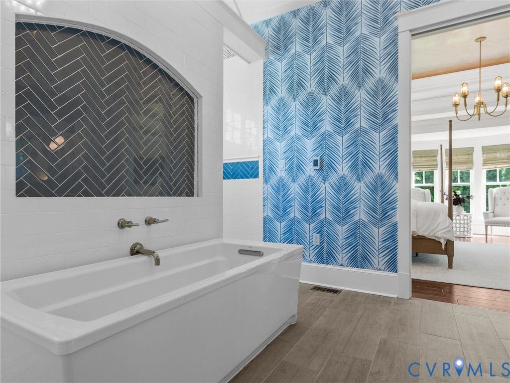 2337 Cheverton Lane, Hallsley, Midlothian, VA 23112 primary bathroom