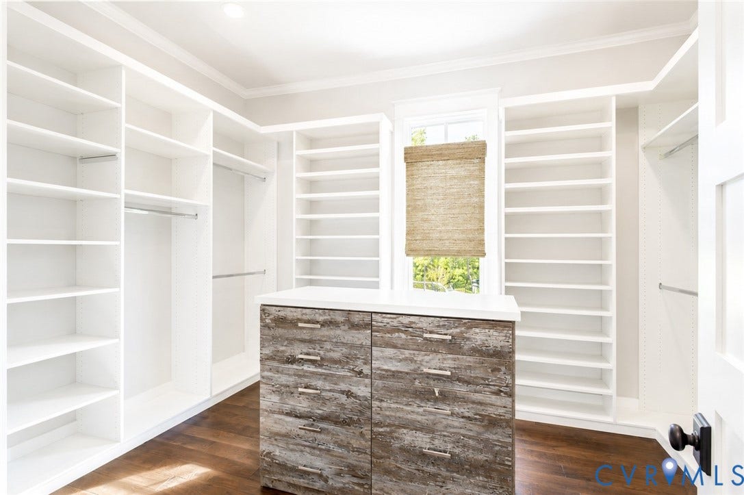 2337 Cheverton Lane, Hallsley, Midlothian, VA 23112 Primary walk in closet
