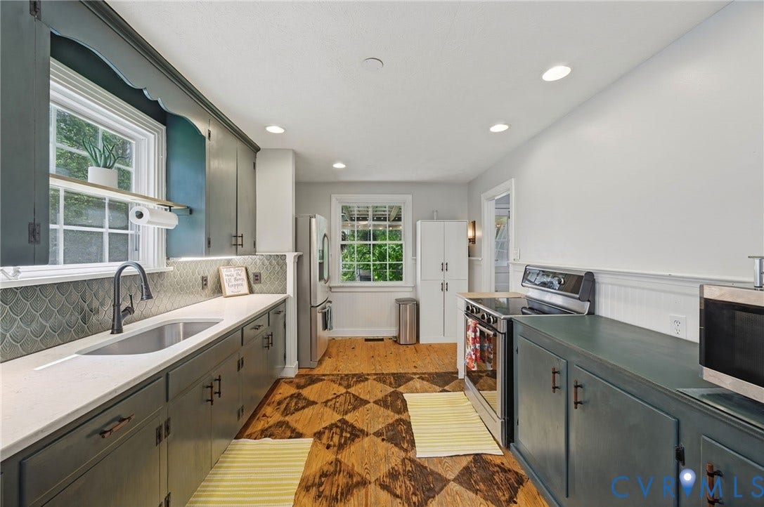 3633 Darbytown Court, Henrico, VA 23231 TASTEFULLY UPDATED KITCHEN!!