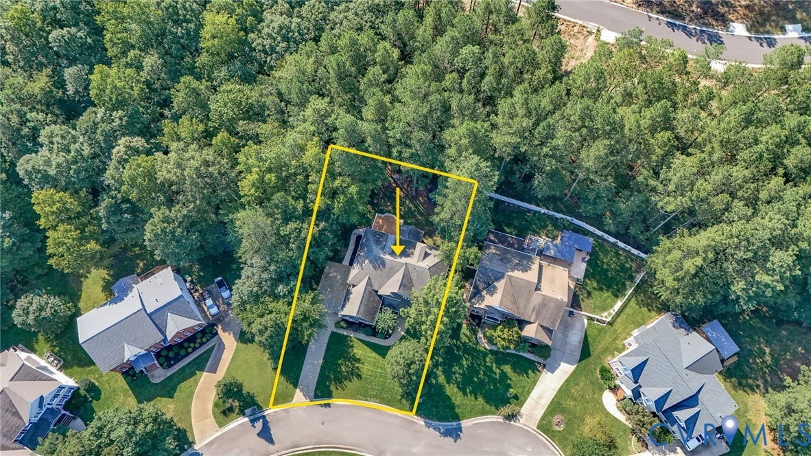7618 Hampton Green Drive, Chesterfield, VA 23832 7618 Hampton Green Drive, Chesterfield, VA 23832