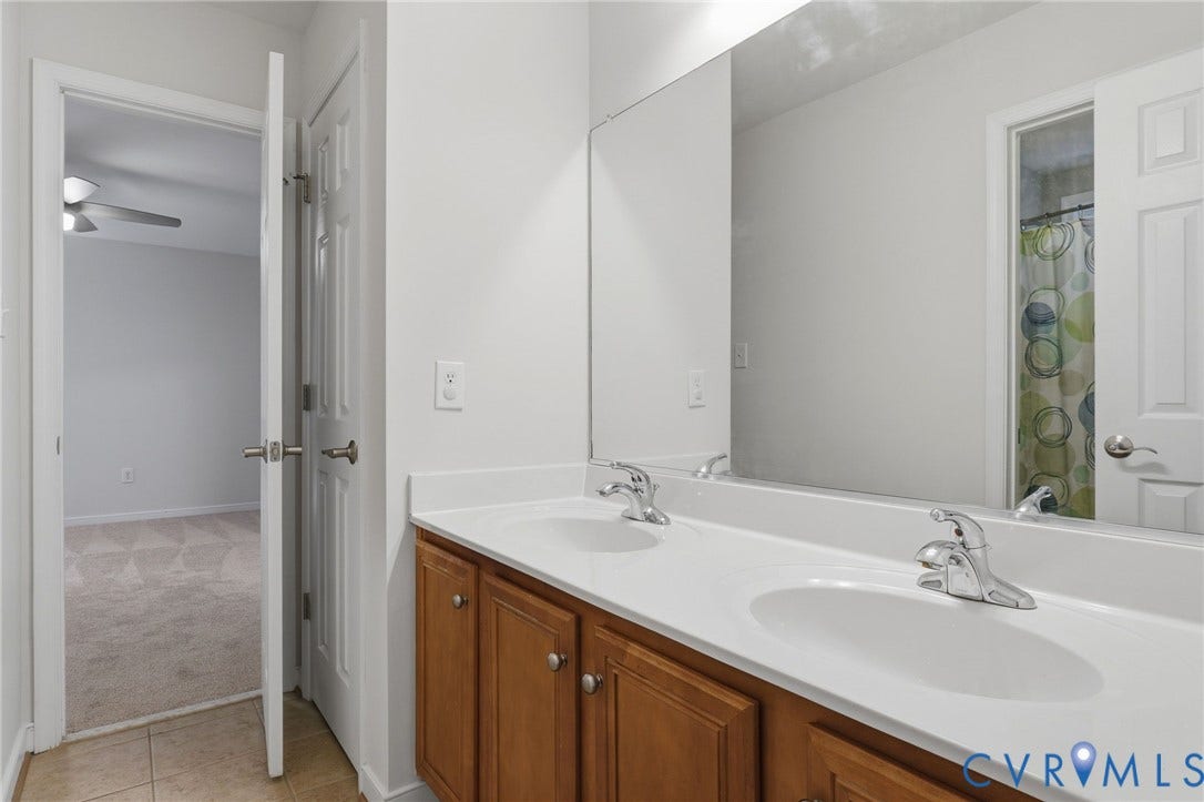 7618 Hampton Green Drive, Chesterfield, VA 23832 Jack and Jill Bath btw Bedrm #2 and 3