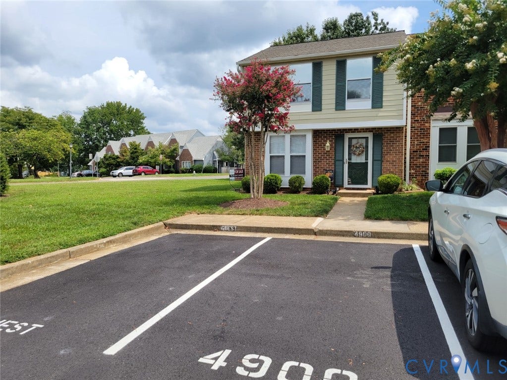 4900 Finnegan Court, Henrico, VA 23228 Front