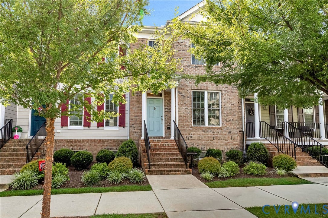 14379 Michaux Village Drive, Winterfield Park, Midlothian, VA 23113 Welcome to your next home.