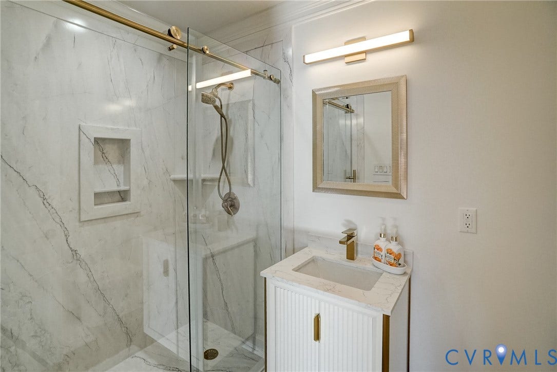 721 Meadow View Ridge, The Meadows At Joe Brooke Farm, Manakin Sabot, VA 23103 En suite